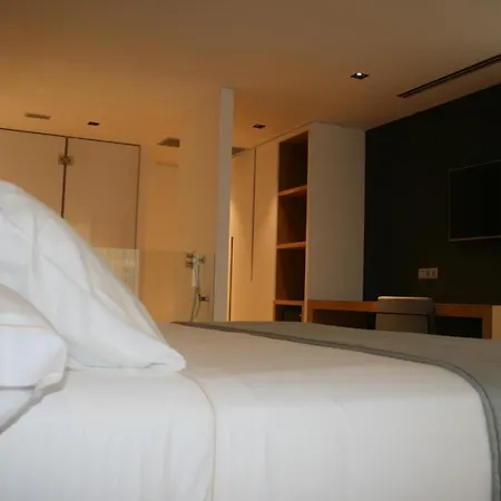 Hotel U Viveiro-2